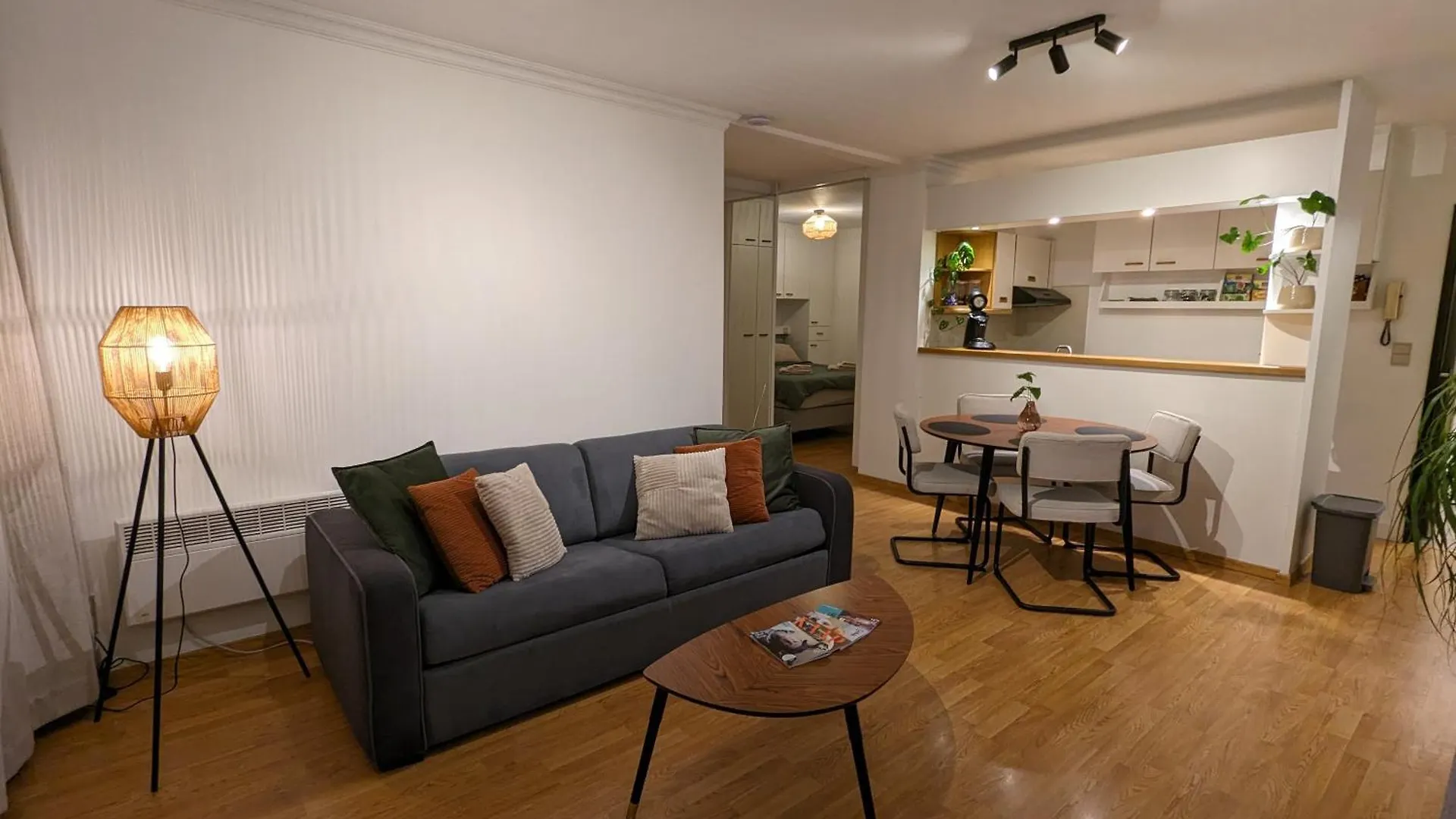 Vista Linda, Leuk Appartement Vlak Bij Zeedijk En Strand أوستيند بلجيكا