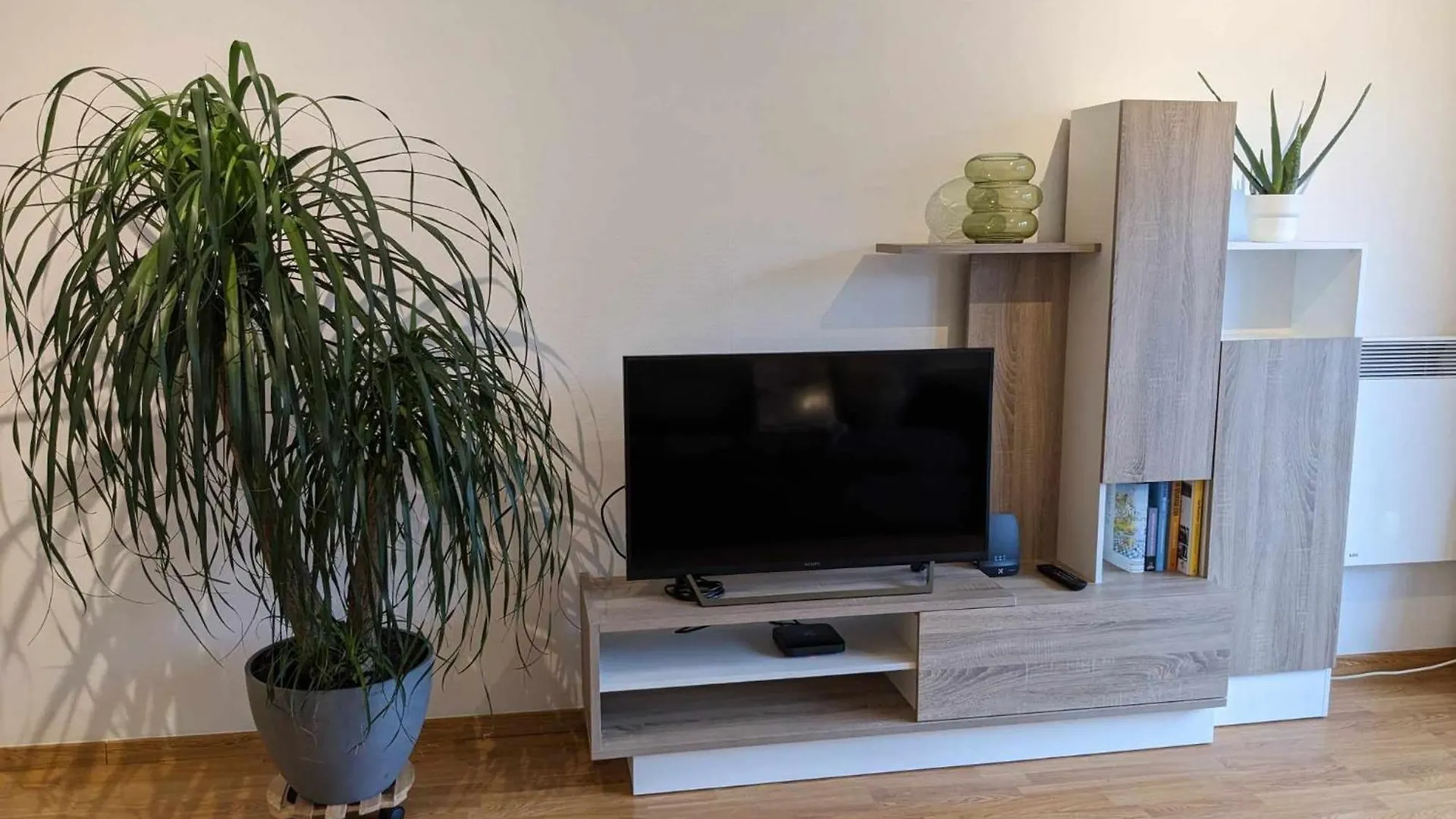 Vista Linda, Leuk Appartement Vlak Bij Zeedijk En Strand أوستيند شقة